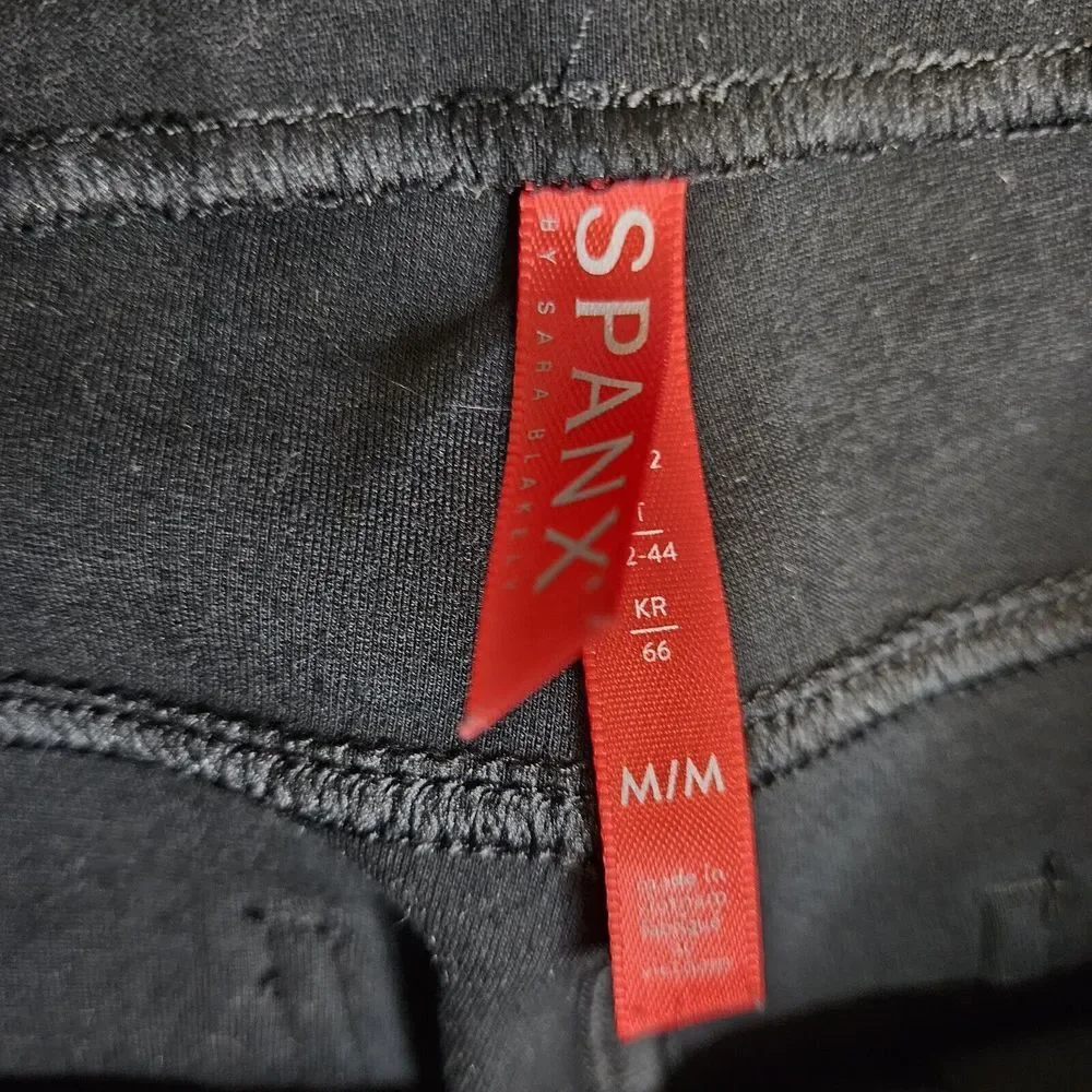 Spanx Women's Pull On Pants Black Size Medium Stretch  Shapewear‎